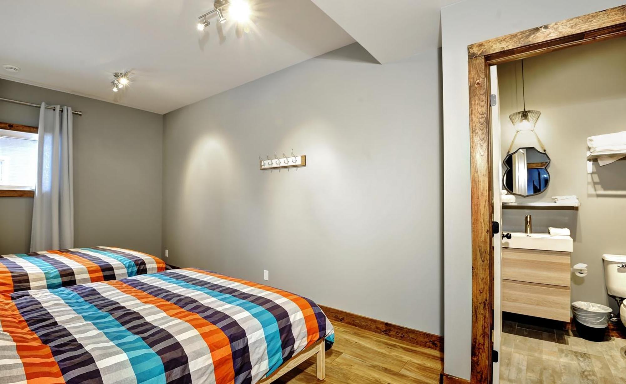 The Big Jack Chalet 33 Chemin Blanc By Les Chalets Alpins Stoneham Room photo